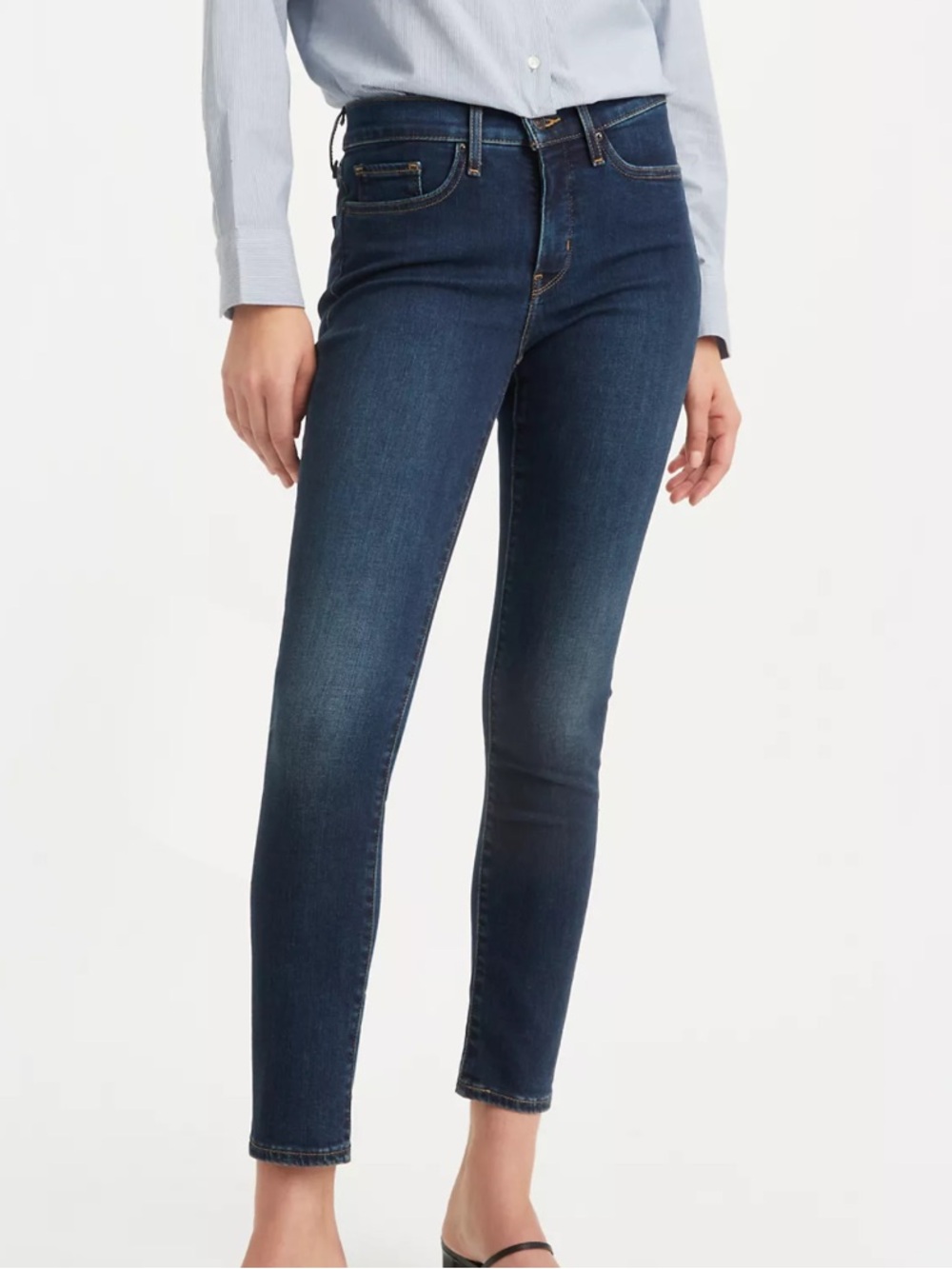 NWT Levi’s 311 Shaping Skinny Jean